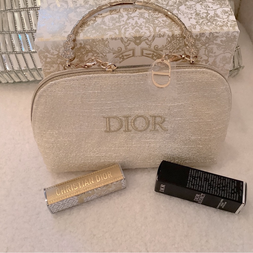 Beautiful original Dior bag with Dior addict lipstick holder - Picture 3 of 8